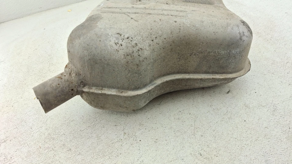 Silenciador escape trasero conductor izquierdo Buick Enclave 2018-2024 con punta OEM Foto 3 de 4