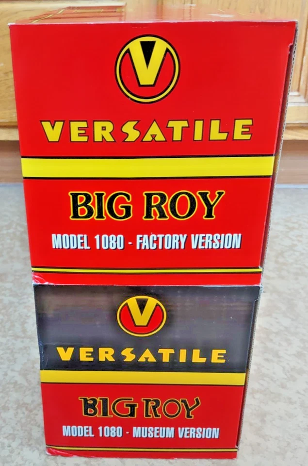 1/32 Versatile Big Roy Model 1080 4wd Tractor, Factory Version &  Museum Version - Image 3 of 4