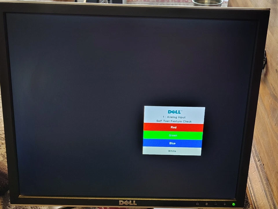 Dell 1907FPt 19" LCD Monitor 1280x1024 VGA Flat Screen With Stand Working - Image 4 of 4