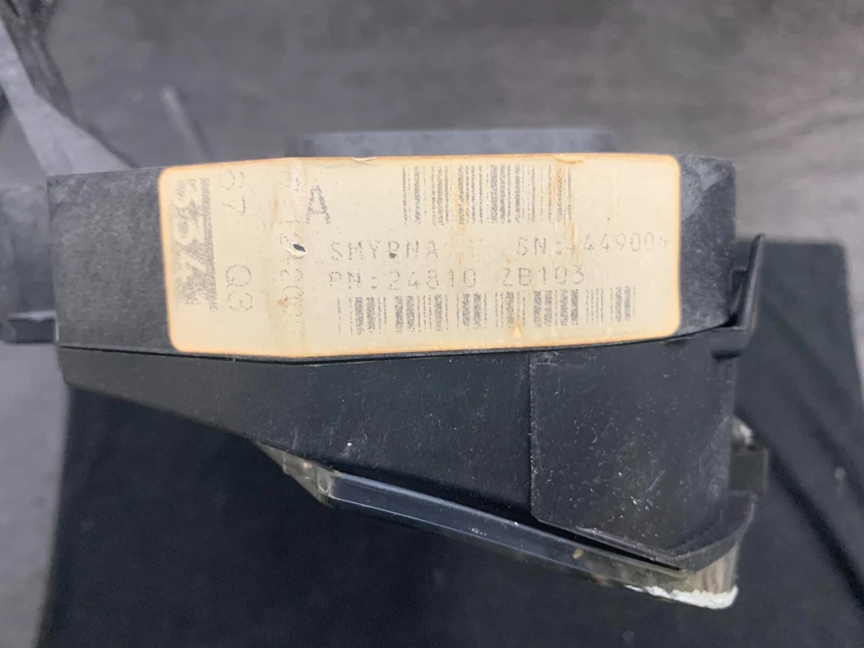 * Cuadro de instrumentos velocímetro Nissan Altima 2005 2,5 L 4 cilindros 179.490 millas Foto 3 de 3