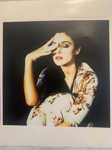 Photographie Monica Bellucci Francesco Escalar pour SYGMA Rome Italie 1997 - Picture 6 of 9