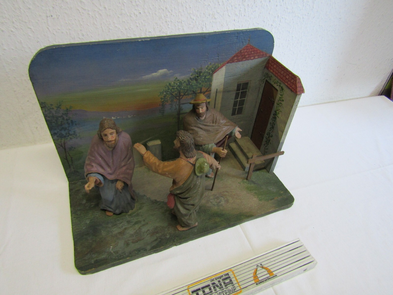 alte Krippe geschnitzt Holz Heiligenfiguren Diorama 3D Kirche Hirte Morgenland