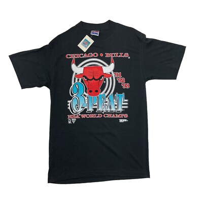 デッドストック　chicago bulls 3PEAT 1993 NBA Vintage 1993 Chicago Bulls NBA Finals 3-PEAT Gray T-Shirt