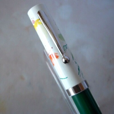 Stylo Roller Vintage Sheaffer No Nonsense - Motif Notes De Musique - Occasion - USA