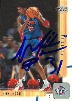 Mikki Moore autographed Basketball Card (Detroit Pistons) 2002 Upper Deck #272