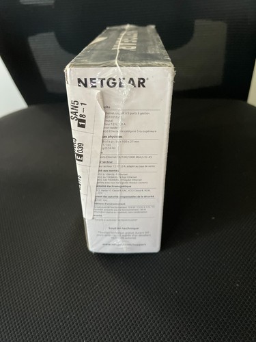 NetGear ProSafe Plus (GS105E-100NAS) 5-Ports External Ethernet Switch - Picture 5 of 6