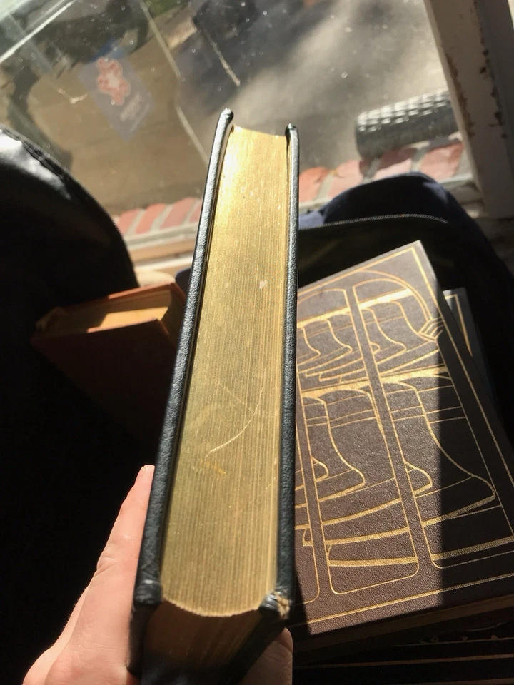 Jurassic Park Franklin Library Signed First Edition Michael Crichton Leather - Image 2 of 4