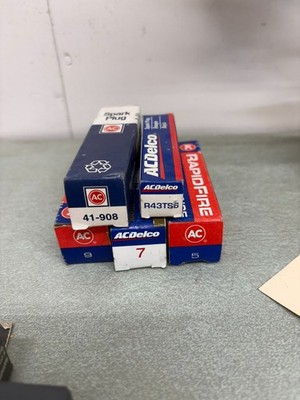 FIVE AC DELCO SPARK PLUGS VARIETY PACK (41-908, R43TS6, 9, 7, 5)