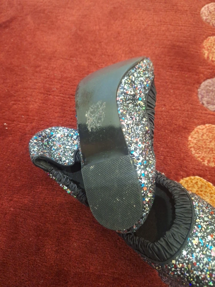 Carvela Glittery Ballet Shoes. Size 5 - Image 2 of 4