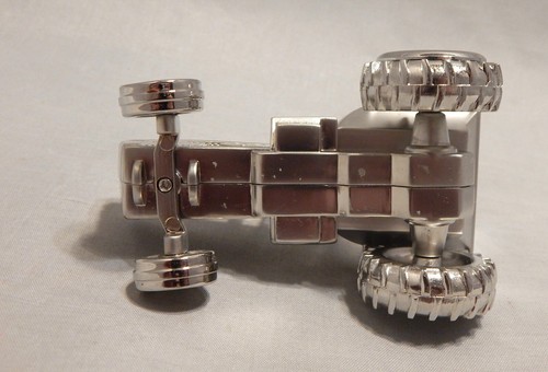 Advertising Reliance Parts Tractor Novelty Desk Clock - Picture 4 of 5