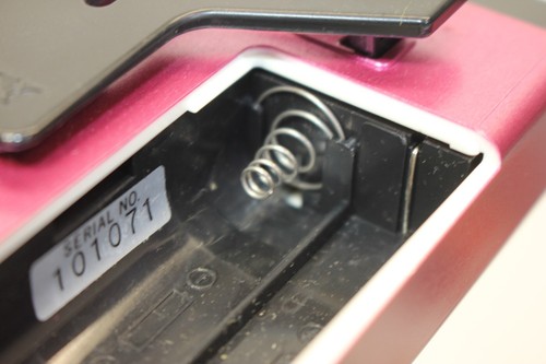 VINTAGE SONY FM/AM PINK WALKMAN SRF-21W STEREO RADIO - parts/repair!!! DNF! - Picture 2 of 22
