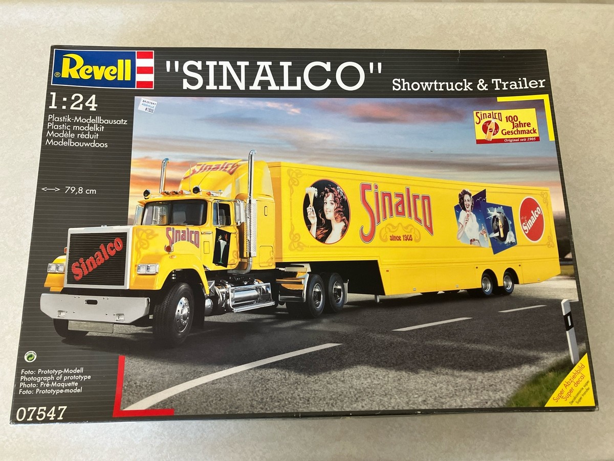 Revell Sinalco Showtruck & Trailer 1:24 Model NIB Sealed
