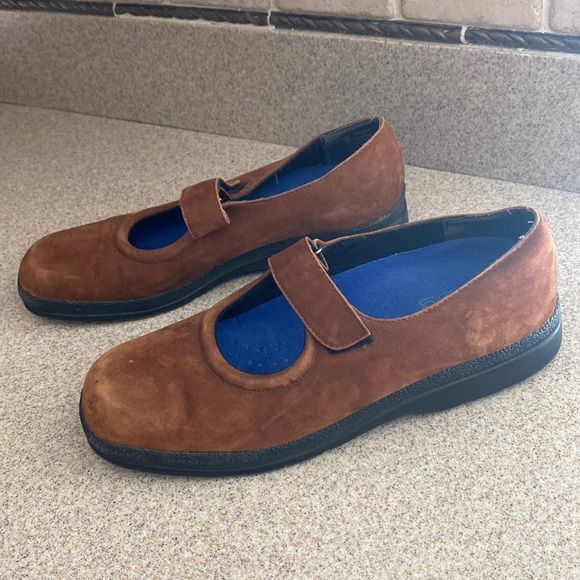 merrell mary jane shoes