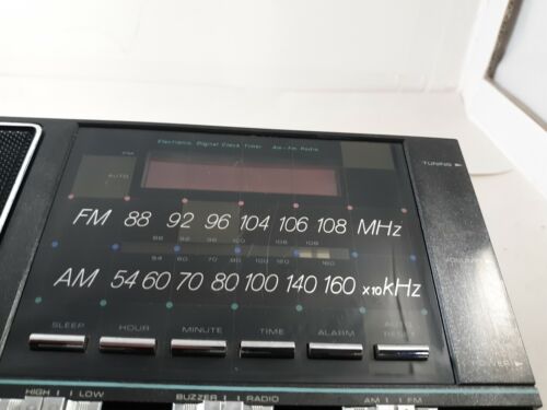Vintage Soundesign Radiowecker 3657BLK getestet und funktioniert mit Netzkabel - Bild 2 von 6