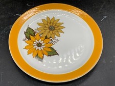 VINTAGE TANYA - BARRATTS OF STAFFORDSHIRE YELLOW RETRO PLATE 