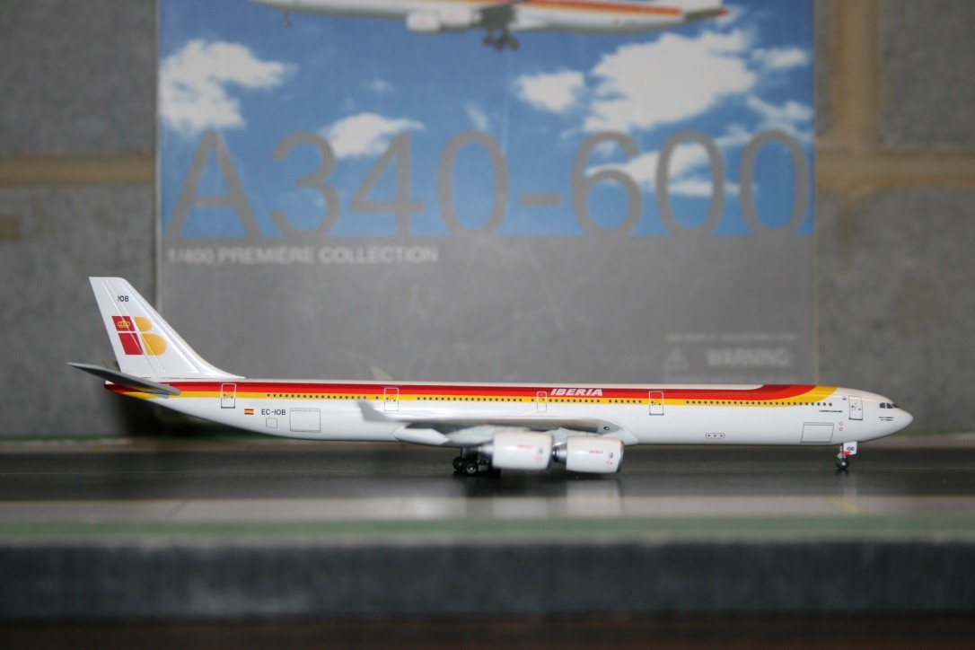 Dragon Wings 1 400 Iberia Airbus A340-600 EC-IOB (55903) Die-Cast Model Plane Dragon Wings 1 400 Iberia Airbus A340-600 EC-IOB (55903) Die-Cast Model Plane