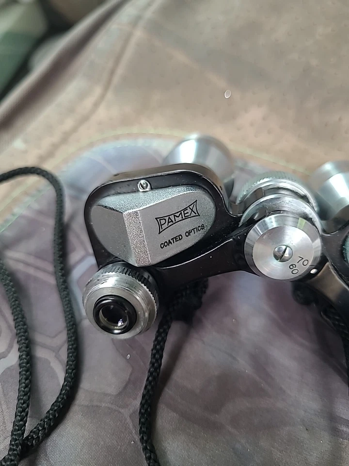 Binoculares Pamex 7x18 Field 6.3° No.55913 óptica recubierta falta un ojo negro... Foto 3 de 4