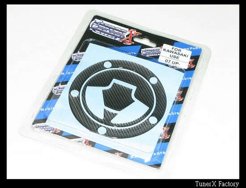 Carbon Fuel Gas Cap Pad FIT KAWASAKI Ninja ZX-6R Z750 2007 08 - 2012 2013 2014 - Picture 3 of 3