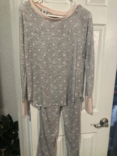 René Rofé Women’s 2-Piece Pajama Set Small 95% Polyester 5% Spandex Cozy