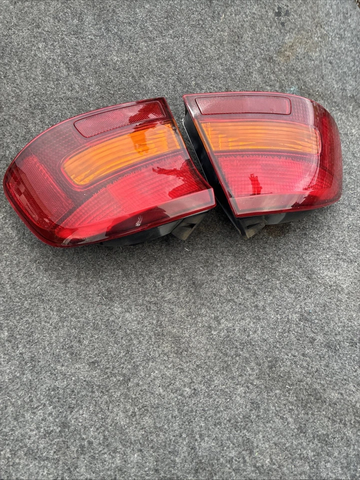 Subaru Legacy B4 BE5 Taillights Tail Lamps NFL 2SD 935 709 Set JDM - Image 4 of 4