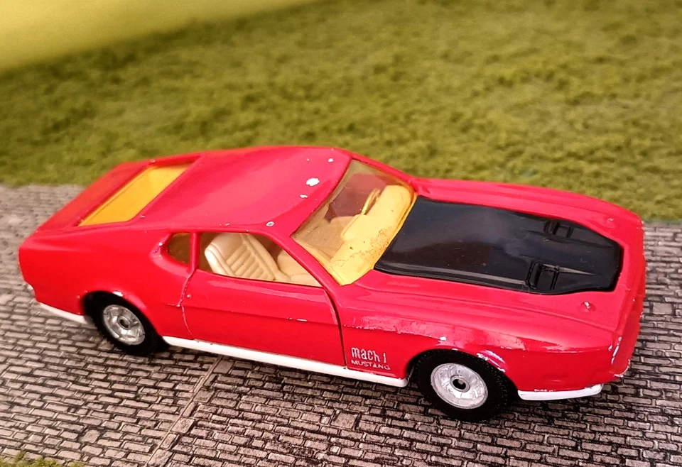Corgi Whizzwheels Ford Mustang Mach 1 (James Bond-Diamonds are forever-1972) - Image 2 of 4