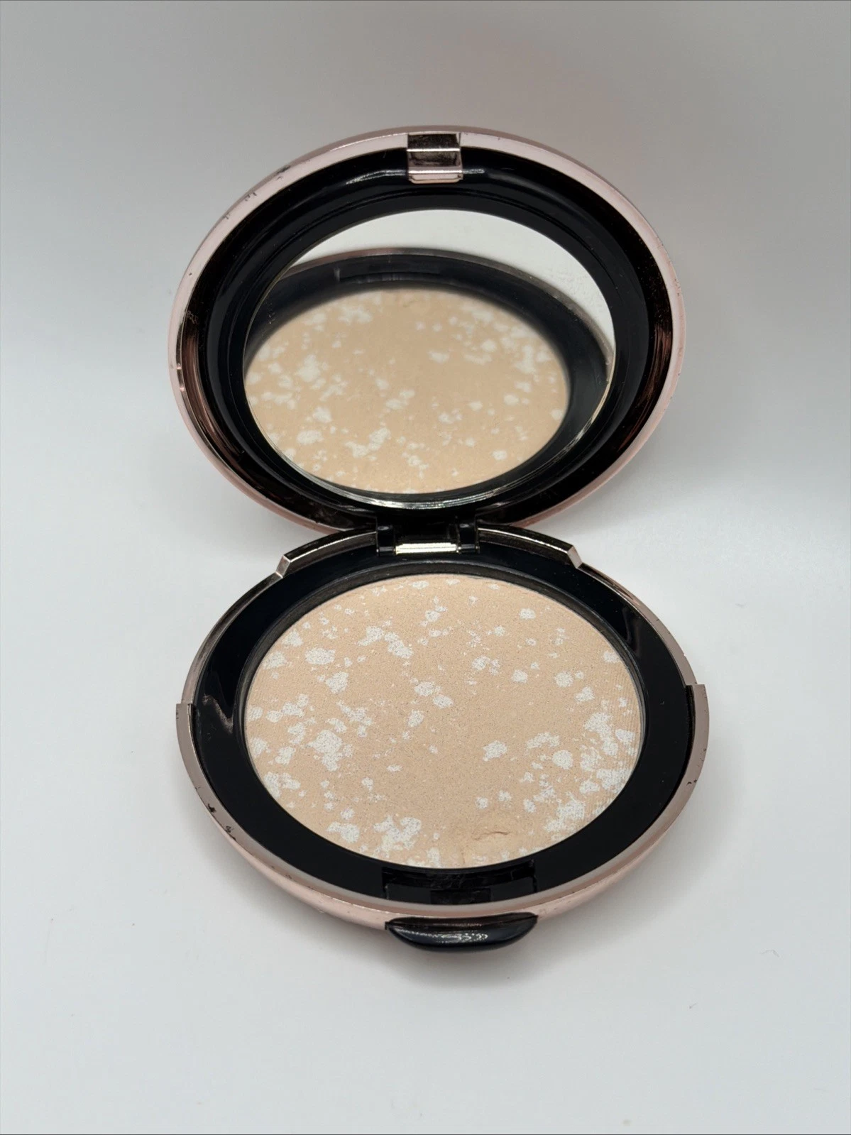 Josie Maran Argan Matchmaker Powder Foundation FAIR LIGHT - SEE DESC.