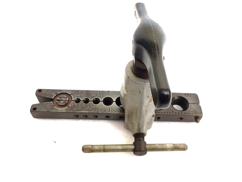Ridgid 458 Ratchet Flaring Tool - 45˚ flare in sizes from 1/8"- 3/4" - Picture 5 of 7