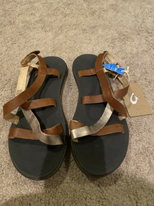 olukai upena mustard bubbly