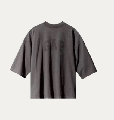 YEEZY×GAP ENGINEERED BY BALENCIAGA 52 LOGO 3/4 SLEEVE TEE s-l400.jpg
