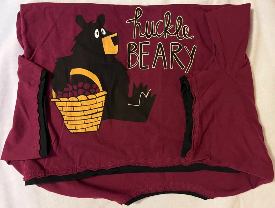 Camiseta para mujer Lazy One Hucklebeary calce regular PJ - XL Foto 3 de 3