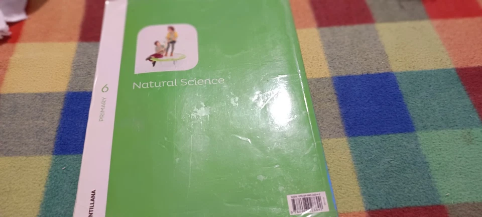 NATURAL SCIENCE STUDENT S BOOK   Santillana  9788468028842  Educación primaria - Imagen 2 de 4