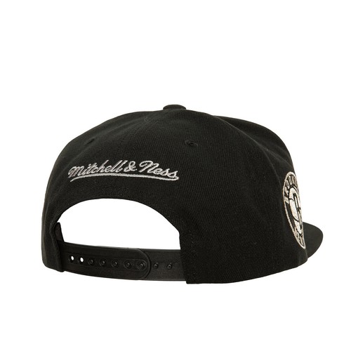 Mitchell & Ness Brooklyn Nets "Watch Me Shine" Snapback Hat (Black) Cap - Picture 2 of 2