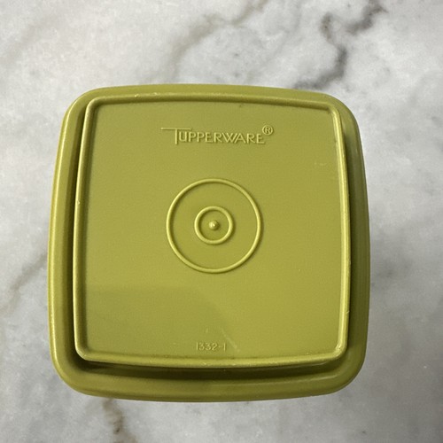 Tupperware Pickle Refrigerator Keeper Container Pick A Deli Olive Green Lid - Picture 3 of 15