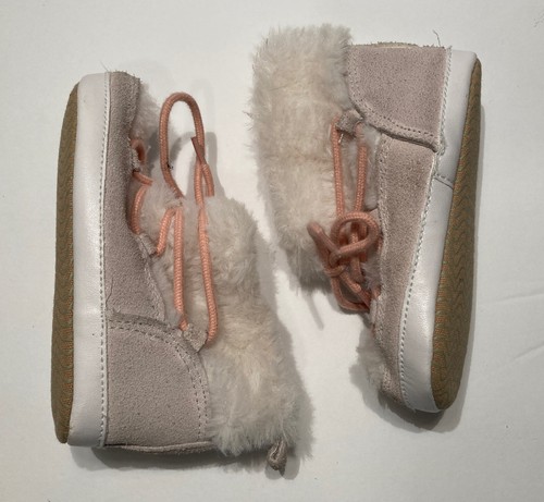 babyGap Faux Fur and Suede Beige Moccasins with Pink Laces - Size 18-24 Months - Picture 7 of 11