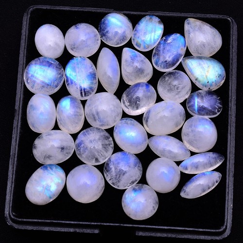 30 Pcs Natural Moonstone 9mm-13mm Blue Shine Cabochon Loose Gemstones Wholesale - Picture 3 of 4