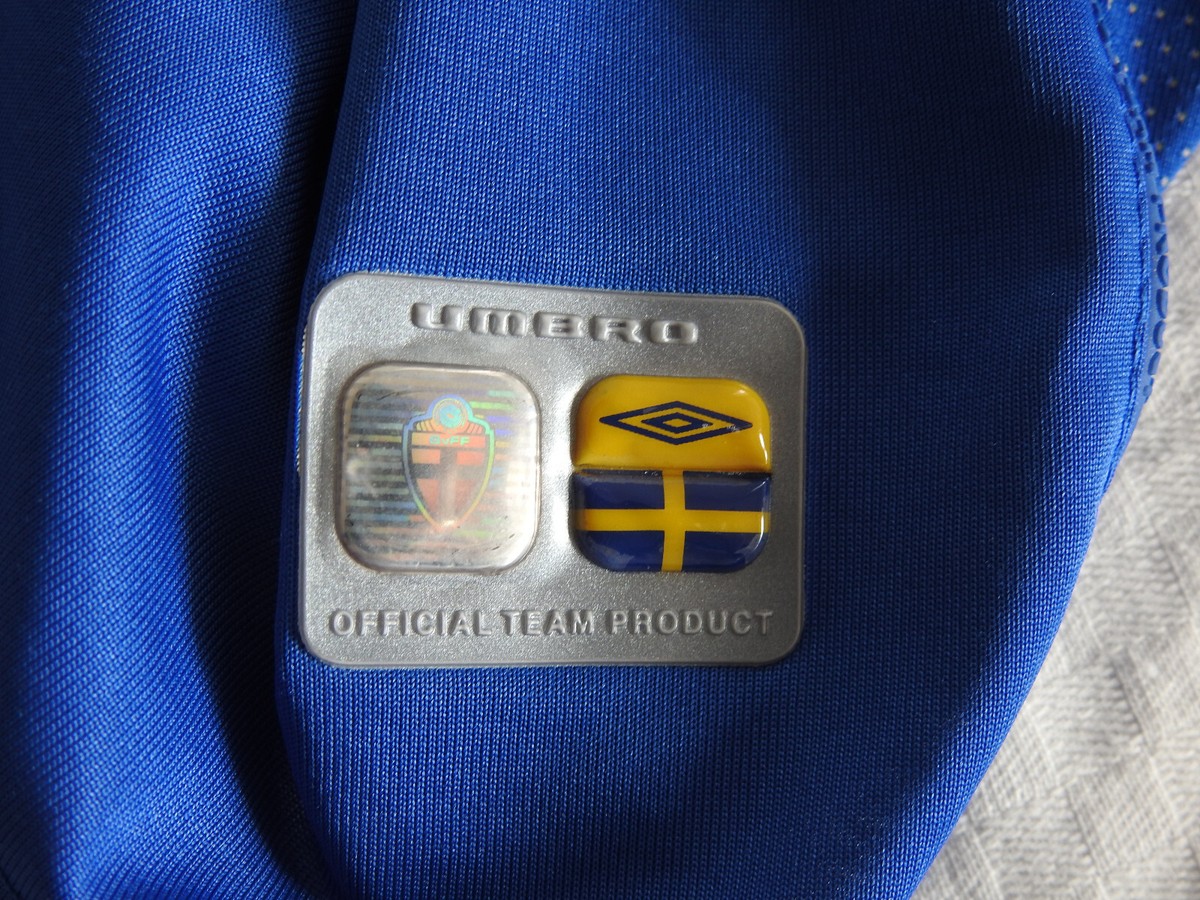 Sweden EURO 2004 Away Jersey #11 Larsson Umbro Blue Shirt