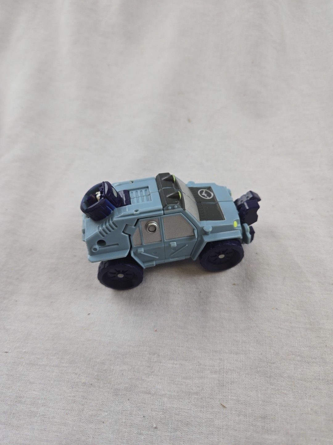 Picture 4 of 6