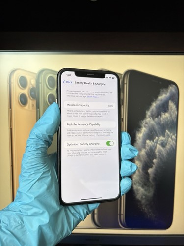 iPhone 11 Pro 64 Go débloqué - Excellent état (DM POUR OFFRE INFÉRIEURE) - Photo 3 sur 8