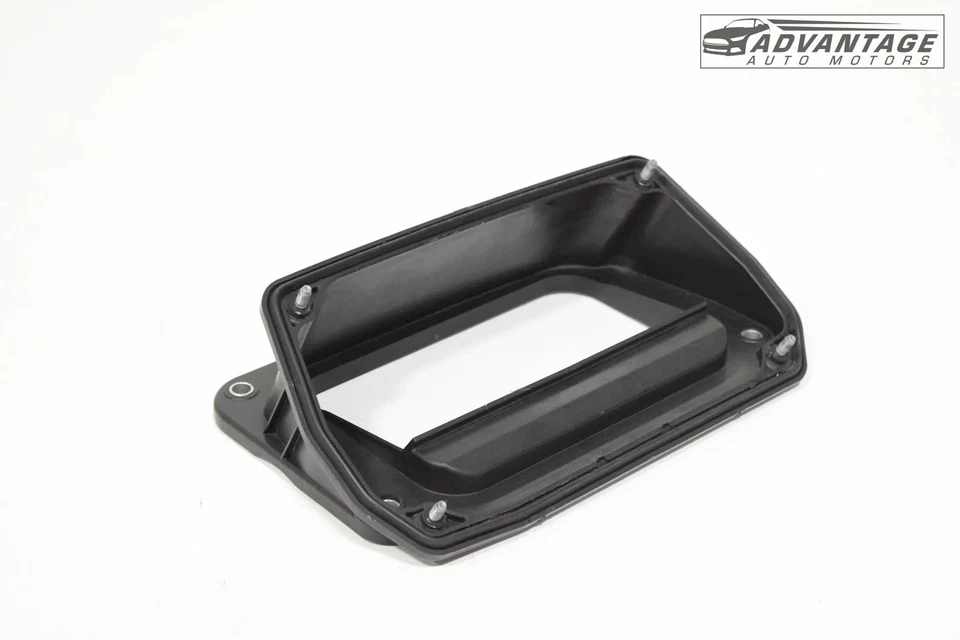 Audi Q7 Quattro 2017-2025 4M cabina derecha filtro de aire entrada admisión conducto guía OEM Foto 2 de 4