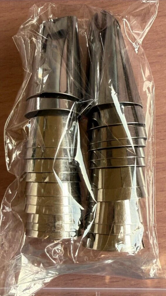 Cake Decorating Kit - Piping Bags, Nozzles, Brushes, and Accessories Full set - Image 3 of 4