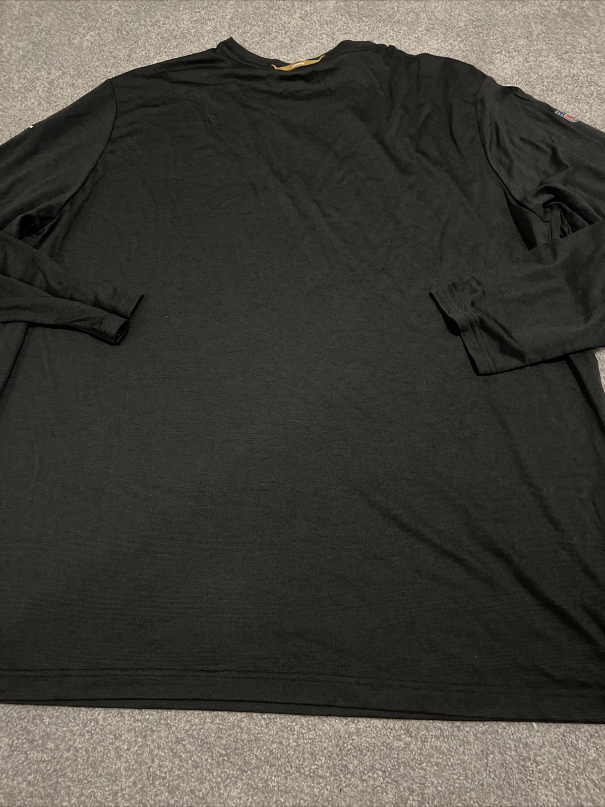 Picture 4 of 5