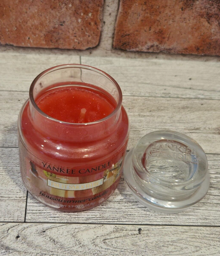 Yankee Candle Small Jar Housewarmer 3.7oz CHOOSE YOUR SCENT! BUY MORE & SAVE! - Picture 73 of 221