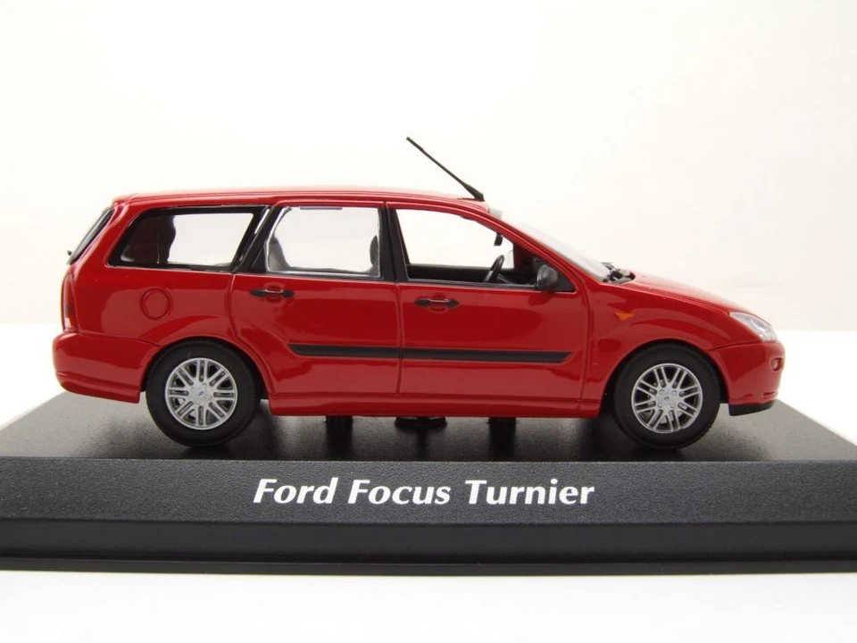 Ford Focus Familiare 1998 Rosso Modellino Auto 1:43 Maxichamps - Immagine 4 di 4