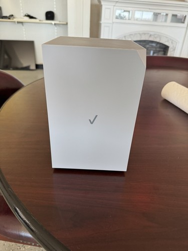 Verizon Business Internet Gateway Crown Router With 4 Antennas