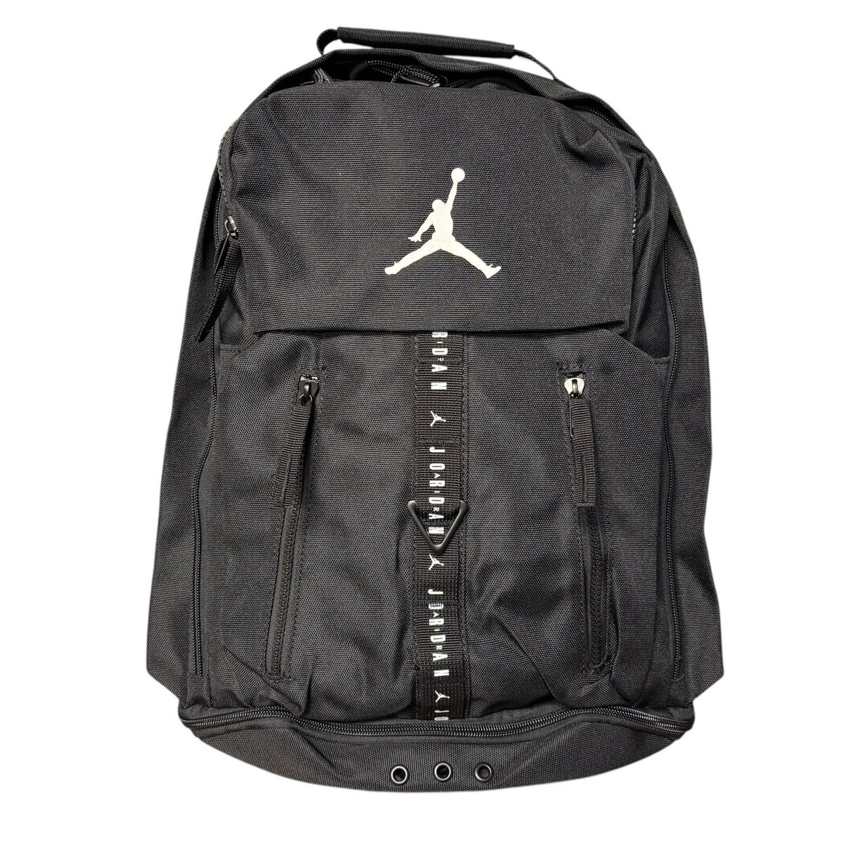 【美品】Jordan Flight ブラック　SHERPA BACKPACK Amazon.com | Nike Air Jordan Backpack Size L | Casual Daypacks