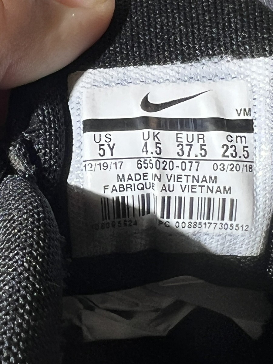 TNさん専用 Nike Air Max Plus TN Black/White Running Shoes 655020-077