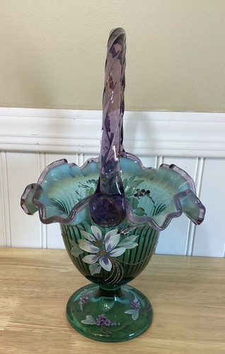 Fenton New Century XXI Collection 10.5" Amethyst & Green Flower Dragonfly Basket - Picture 5 of 9