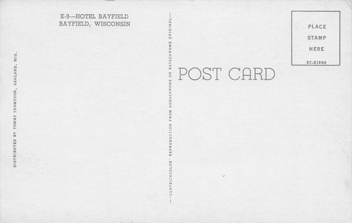 BAYFIELD WI 1953 AUTOS AT HOTEL BAYFIELD VINTAGE POSTCARD 052125 U - Bild 2 von 2