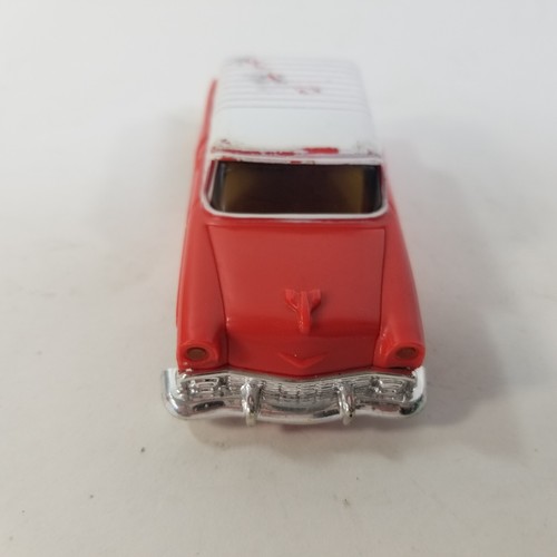 Schaper Stomper 4x4 Nomad Wagon Red White BODY/SHELL ONLY - Picture 4 of 12