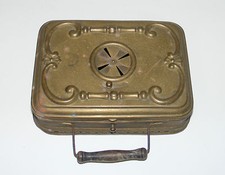 B1298/ ANCIENNE CHAUFFERETTE GIRODON LYON DECO MÉTAL REPOUSSÉ CUIVRE OU LAITON